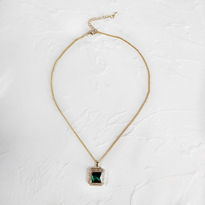 Peri'sBox Square Green Crystal Necklaces Rhinestone Geometric Pendant Necklaces for Women Box Vintage Necklace 2020 Jewelry Hot - Image 6