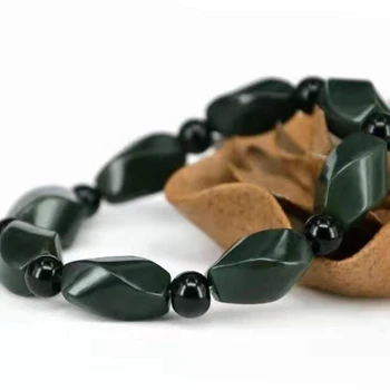 

Natural boutique Hetian jade and sapphire turn the tide Bracelet