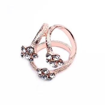 

New Shawl Scarf Buckle Crystal Flower Scarves Clips 3-Circle Women Brooches OL Style