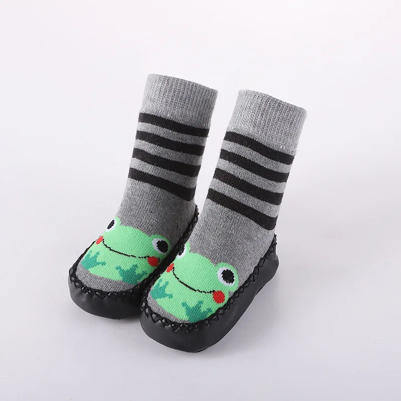 Grey frog Носки для малышей нескользящие носки с мягкой подошвой для маленьких мальчиков и девочек, Новорожденный ребенок детские носки детские теплые носки на резиновой подошве - Цвет: Grey frog