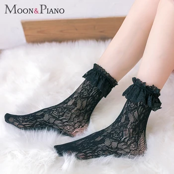 

1Pair Lace Short Socks Ladies Girl Lolita Sweet Frilly Ruffle Hollow Korean Harajuku Kawaii Style Princess Socks Black White