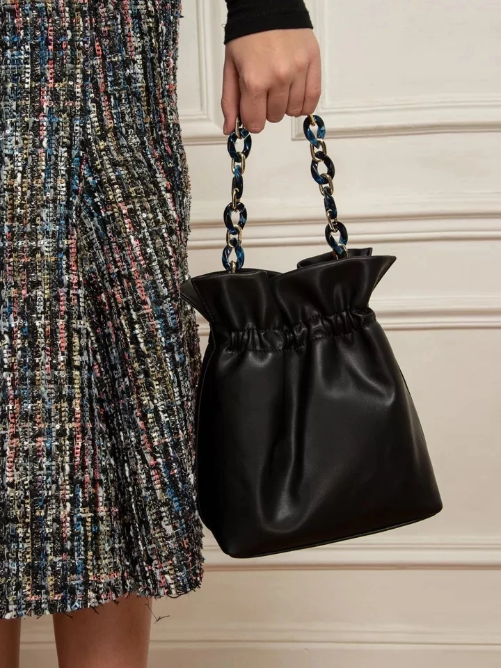 

Luxury Acrylic Chain Bucket Bags Designer Women Messenger Bags Large Capacity Handbag Fashion Ladies Shoulder Bag Summer Purses