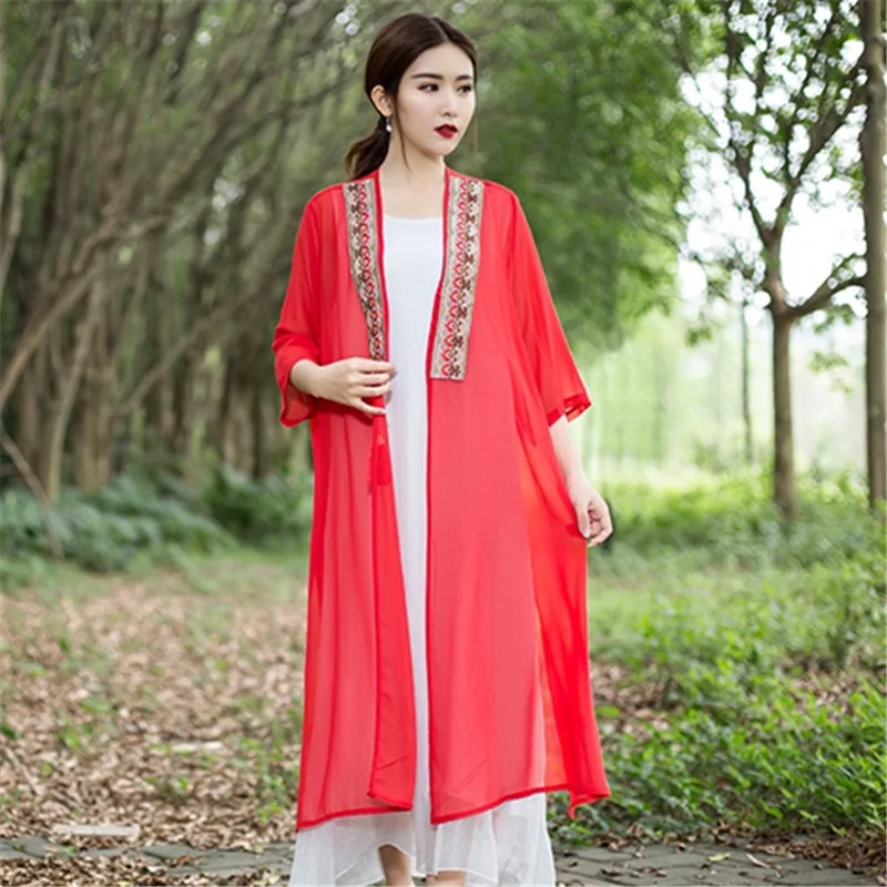 

2018 Summer New Style High-end Embroidery Ethnic-Style Cardigan Towel of Women's Sun Shirt Airable Shirt