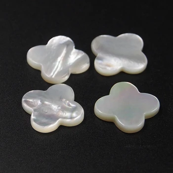 

18*18 mm 50 Piece/a lot Four-leaf clover mother of pearl shell white cowry shell