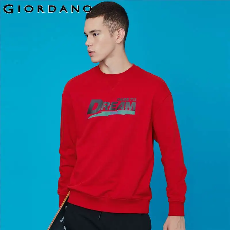 Giordano мужской джемпер с печатным принтом dare to dream на груди, имеет круглый вырез под шею и длинные рукава,а так же несколько цветовых решений