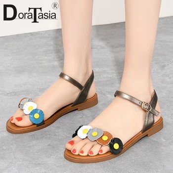 

DORATASIA New Fashion Brand Appliques Flat Sandals Summer Low Heel Sandals Women Sweet Flower Genuine Leather Shoes Woman
