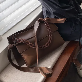 

Korean Simple Large Capacity Women Bag 2020 Fashionable Winter Single Shoulder Pack Solid Color Pu Chain C625