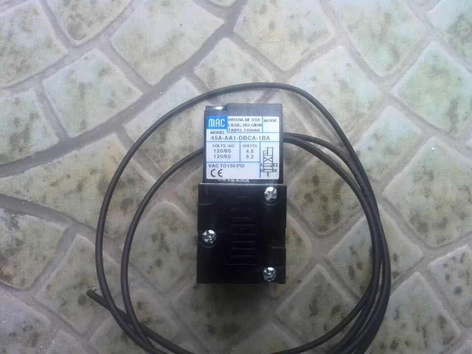 

Brand new original American high frequency electromagnetic valve 45A-AA1-DBCA-1BA AC120V