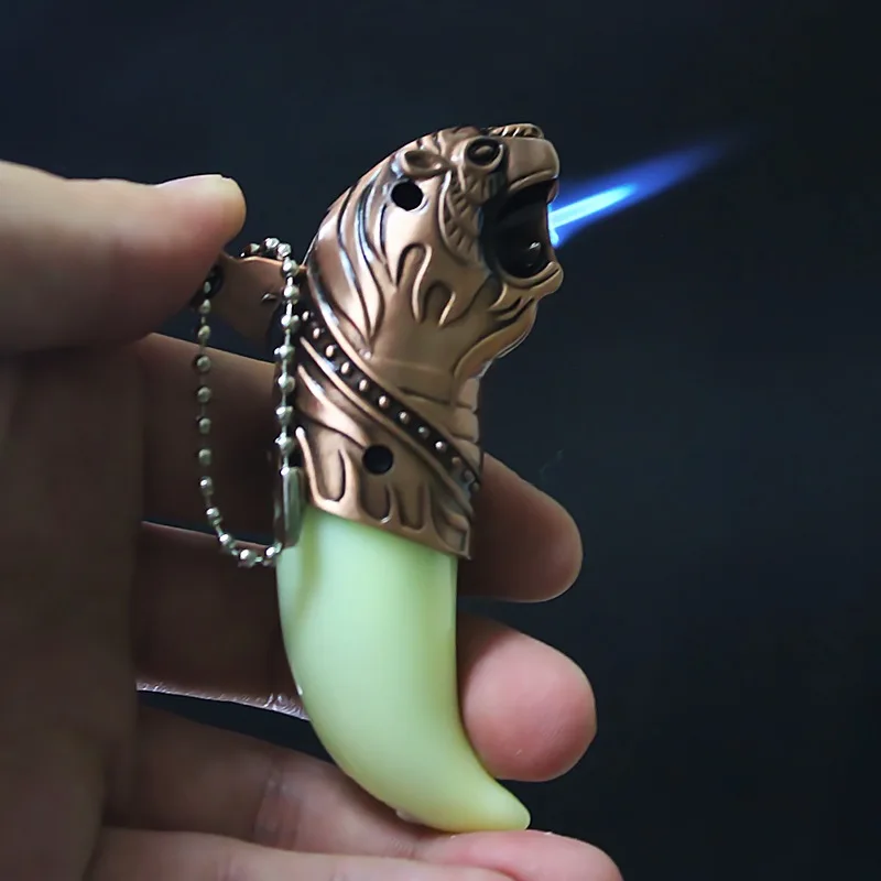 

Creative Tiger Head Torch Jet Lighter Turbo Spray Gun Butane Gas Metal Lighter Key Ring Portable Spray Windproof Cigar Outdoor