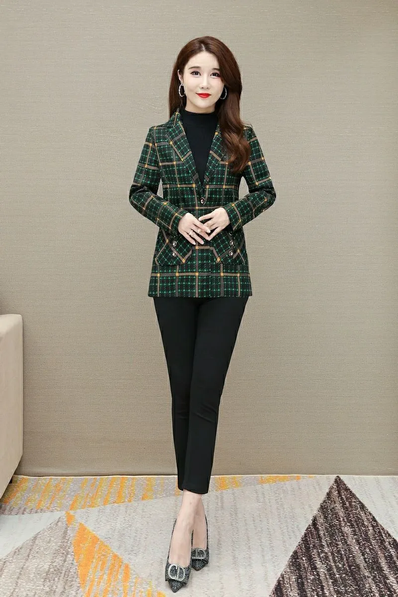 women's formal pant suits for weddings Short Thin Ladies Blazer Elegant Miss Lattice Small Suit Spring Autumn New 2022 Temperament Slim Middle Aged Women Coat plus size suits for women