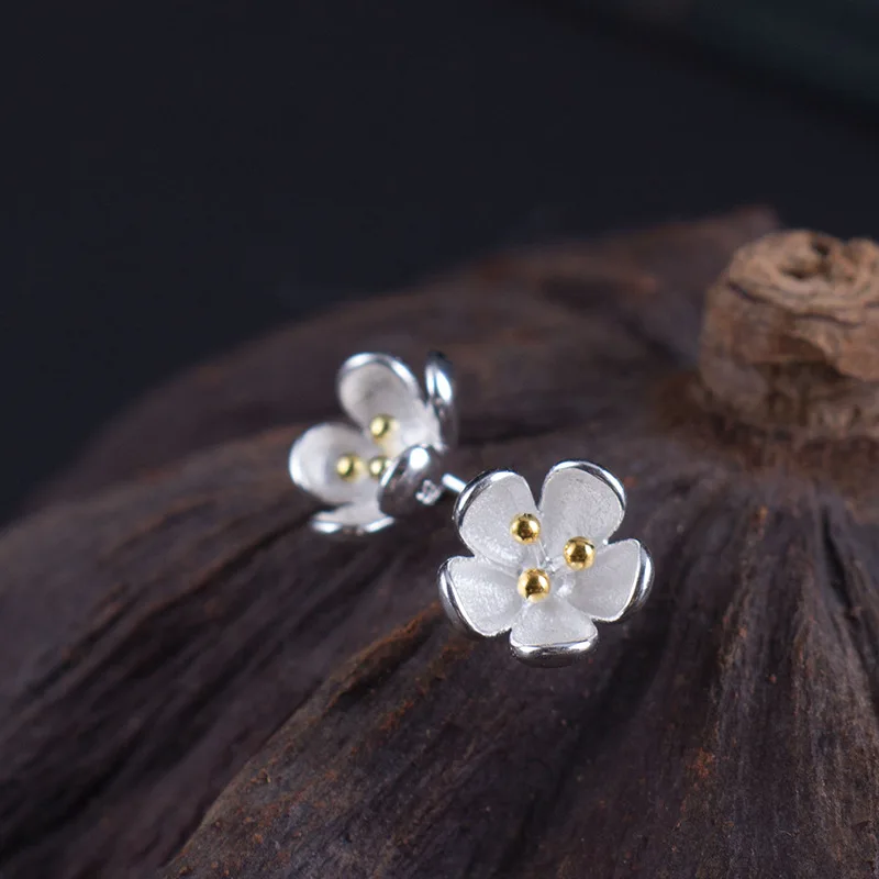 

Authentic 925 Sterling Silver Earrings for Women Flower Wintersweet Small Stud Earring Ladies Girl Gift Earings Fashion Jewelry