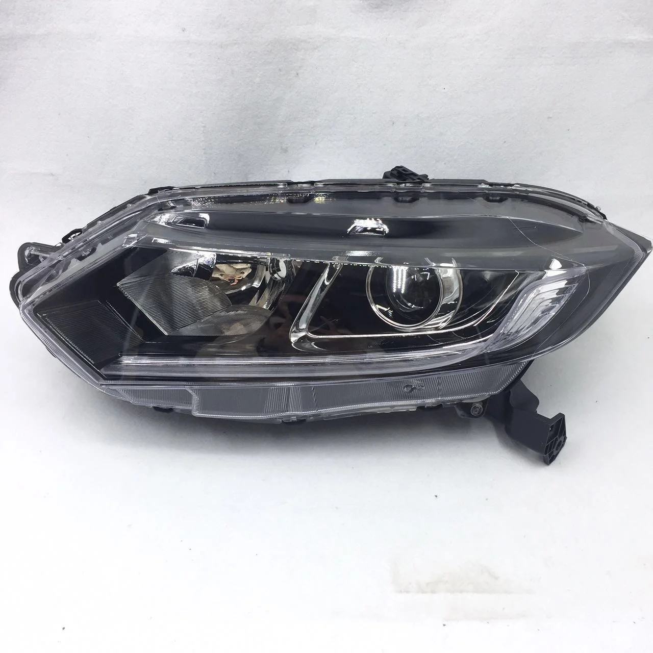 

Osmrk headlight assembly for Honda xrv 2015-2016