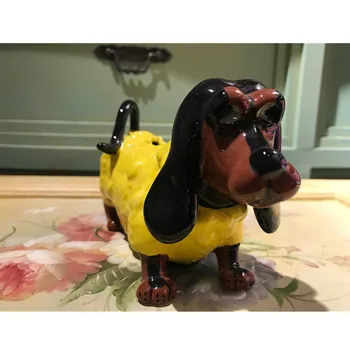 

American Art Handicraft Ceramic Wear A Sweater Dachshund Money Box Statue Christmas Gift Home Decoration Accessories M4099