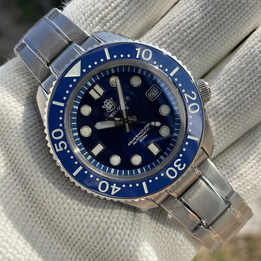 Case 300M Automatic Dive Watch 
