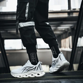 

Comfortable 2020 Spring Lightweight Thick Sole Hip Hop Sneakers Men Shoes Casual Breathable Male Walking Footwear Street 39-46