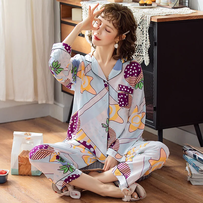 Пижама женская с длинным рукавом из вискозы|Комплекты пижам| |