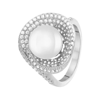 

Кольцо из серебра с жемчугом и фианитами R00606