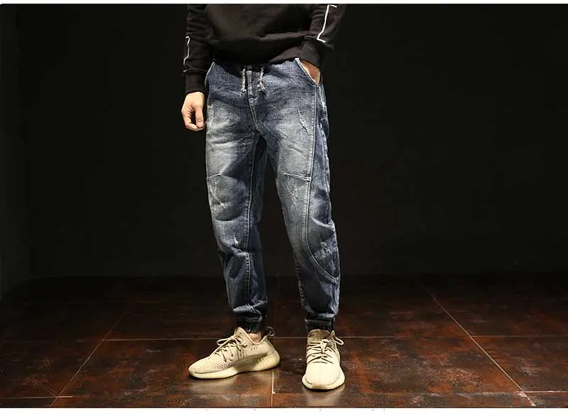 Новые мужские джинсы, хлопковые шаровары, мужские Свободные мешковатые джинсы размера плюс, джинсы для бега с эластичной резинкой на талии, потертые джинсовые штаны, Мужская джинсовая одежда
