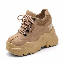 Осенние женские кроссовки на толстой подошве; туфли на платформе со скрытым каблуком; новые кожаные туфли, увеличивающие рост; белые женские I1-57