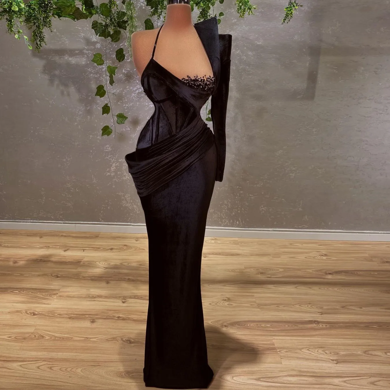 Бархатное черное сексуальное элегантное платье-Русалка BridalAffair для выпускного