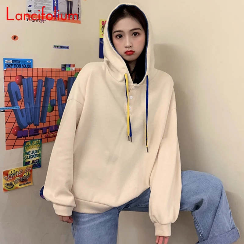 oversized beige sweatshirt