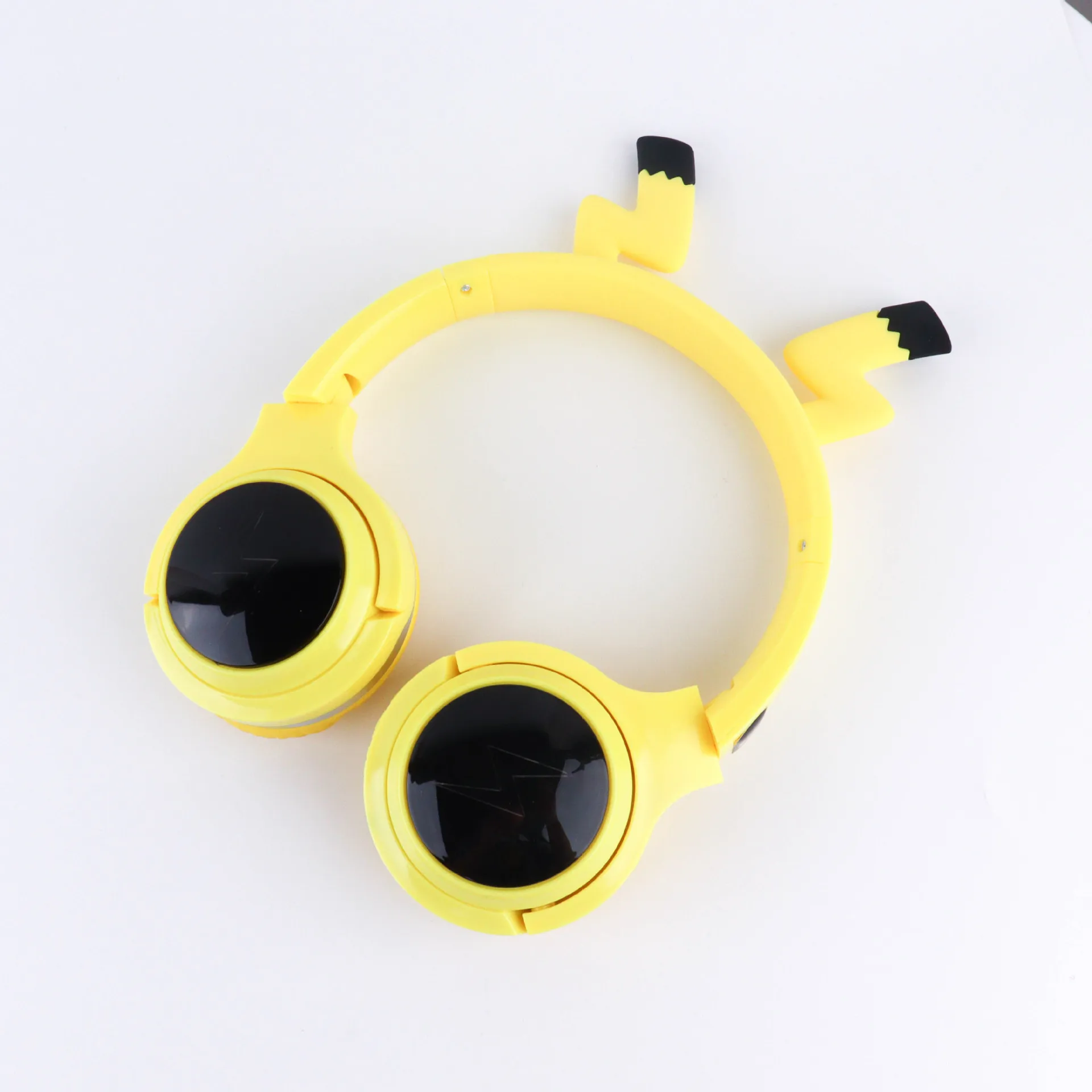 Cute Cartoon Wireless Bluetooth Headphone Pikachu Styling Wireless Sport Headset For Kid Chirdren For Xiaomi Iphone Laptop