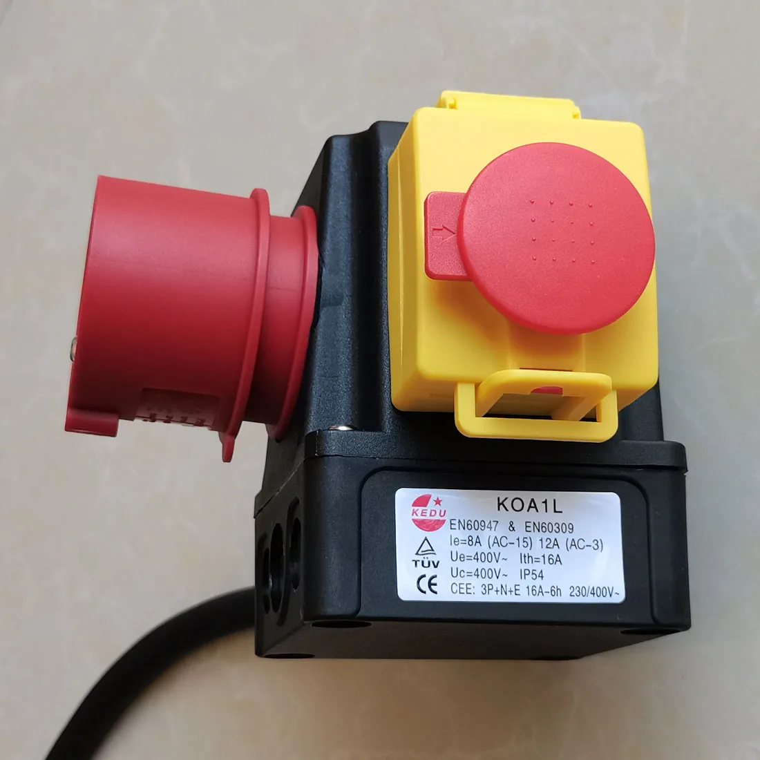 Kedu Interruptor Eletromagnético Europeu Combinação com 3 Fases kedu interruptor eletromagnetico europeu combinacao 3 fases 01