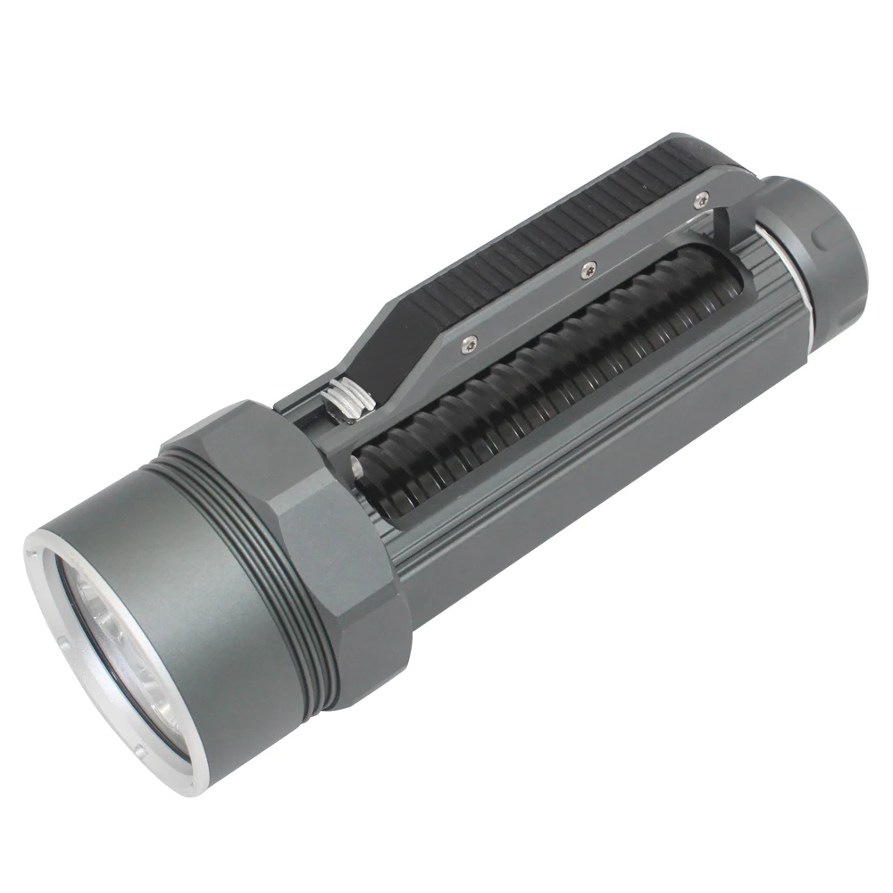 Most Powerfull diving Flashlight (7)