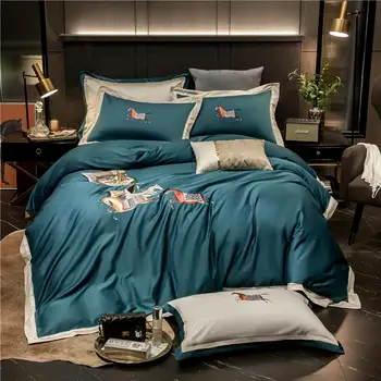 

30High-end 60S Egyptian cotton Bedding Set War horse embroidery Bed set Duvet Cover flat Bed Sheet pillowcases quilt cover white
