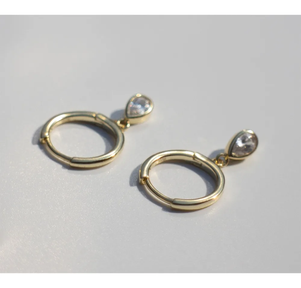 Серьги из стерлингового серебра 925 пробы, модные, циркон в виде капли воды, короткие серьги-капли, милый стиль, дикий тренд, женские серебряные серьги для девочек, ювелирные изделия