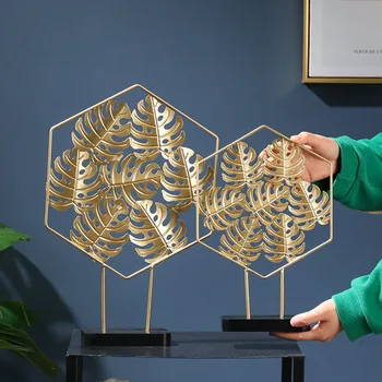 

Nordic Ins Luxury Golden Monstera Leaf Statue Iron Art Ornaments Metal Crafts Home Decor Living Room Desktop Decoration Gift