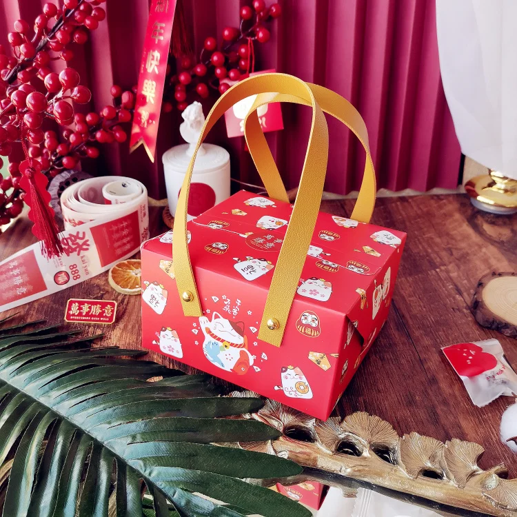 10PCS Happy lucky Cat Portable Paper Box Baking Tea Box Red Leather Handle box Wedding birthday gift holiday packaging Handbag 10PCS Happy lucky Cat Portable Paper Box Baking Tea Box Red Leather Handle box Wedding birthday gift holiday packaging Handbag