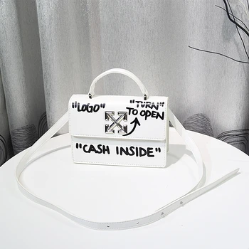 

Ladies Popular Bags New Graffiti Letters Personalized Handbags Fashion Diagonal Texture Niche Package Designer Bags Channels