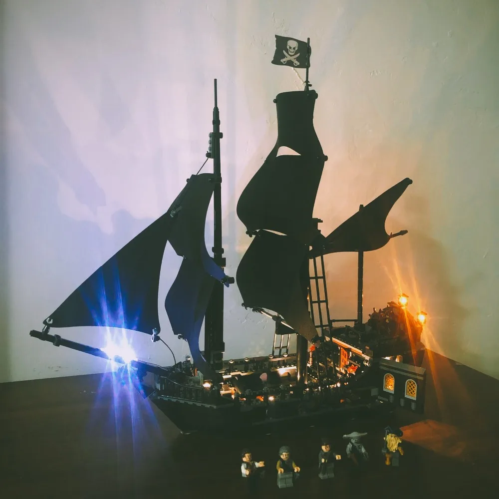16006 Пираты Карибского моря черный жемчуг корабль модель светодиодный свет совместимый с Iegoset 4184 строительные блоки кирпичи игрушки