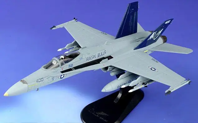 Хобби мастер USN VFA-37 Ragin' Bulls AJ400 USS Джордж H. W. Буш 1/72 литье под давлением модель самолета