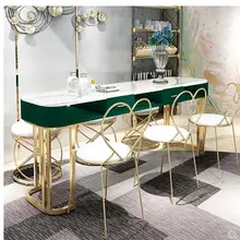 Чистый красный мраморный Маникюрный Стол И Набор стульев, одиночный двойной золотой железный двухэтажный Маникюрный Стол, простой и роскошный светильник