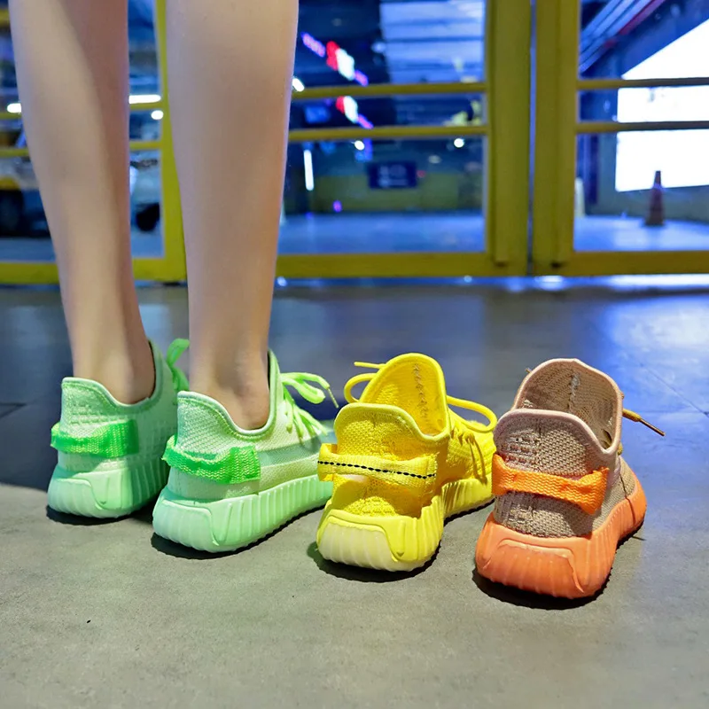 Г. Модные весенне-летние белые дышащие женские кроссовки Корейская спортивная обувь для отдыха женская Вулканизированная обувь ярких цветов
