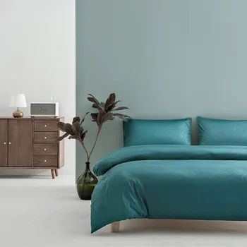

New style Embossing design bed linen Euro bedding set luxury duvet cover set Linens for home decor bed Cover bed set Pillow case
