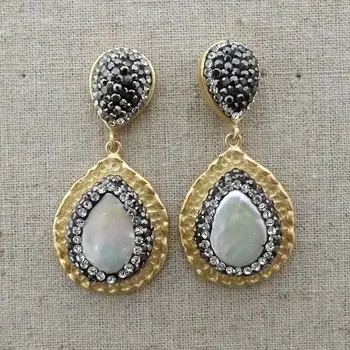 

K062115 1.5'' 16x21MM White Keshi Pearl CZ Earrings