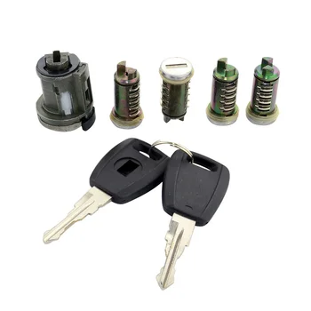 

Car Styling Replacement Auto Door Ignition Trunk Lock Barrel Cylinder GT15R Blade for Fia t Lock Set With 2 Keys