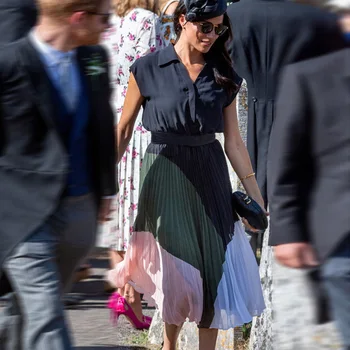 

Gediveon Fashion Runway Summer Suit Women Sleeveless Tops And Pleated Colorblock Print Skirt Set Elegant 2 Two Pieces Sets