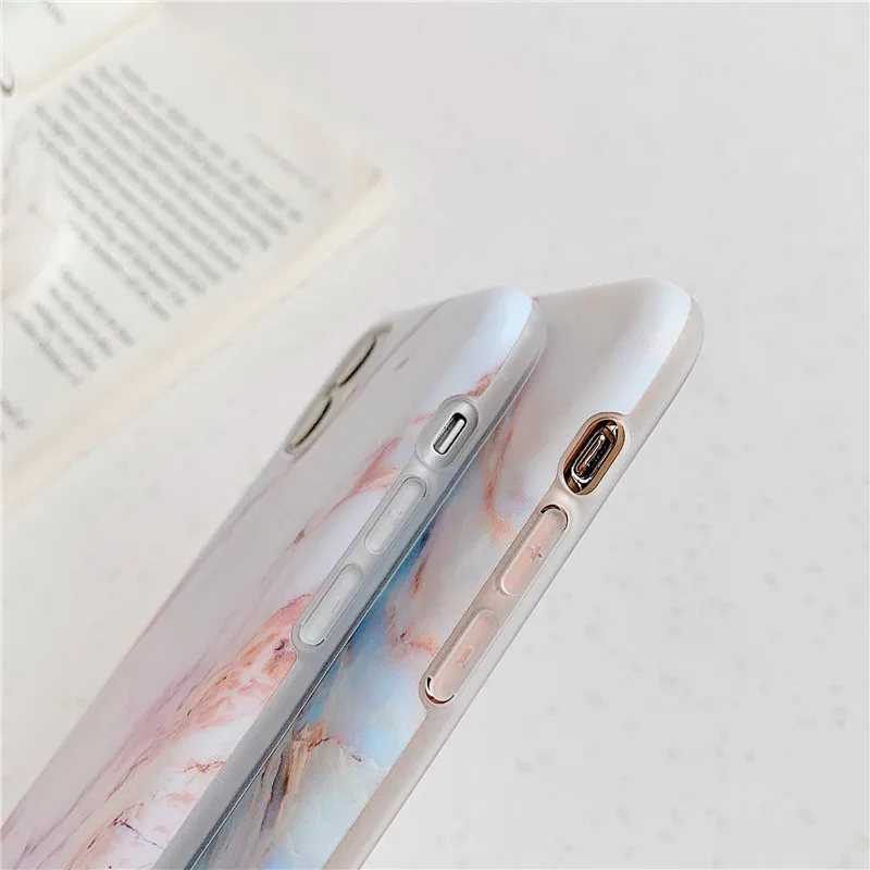 11978335247_286289802