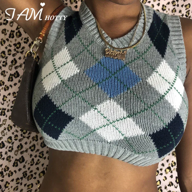 

IAMHOTTY Sexy Argyle Plaid Knitted Sweater Vest Women y2k Aesthetic Preppy Style V Neck 90s E-girl Crop Top Knitwear Autumn 2020