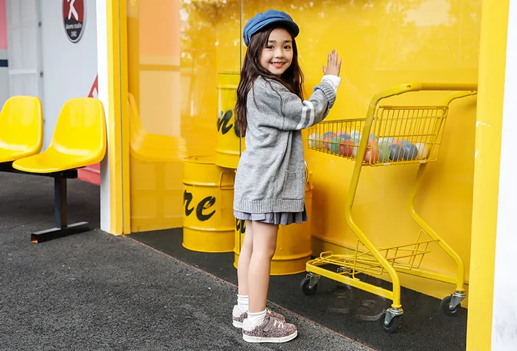 Children Sneakers Winter fashion LAMBS WOOL Keep Warm Sports Shoes for Girls Boys Hook& Loop Flat sneakers Kids Casual Shoes