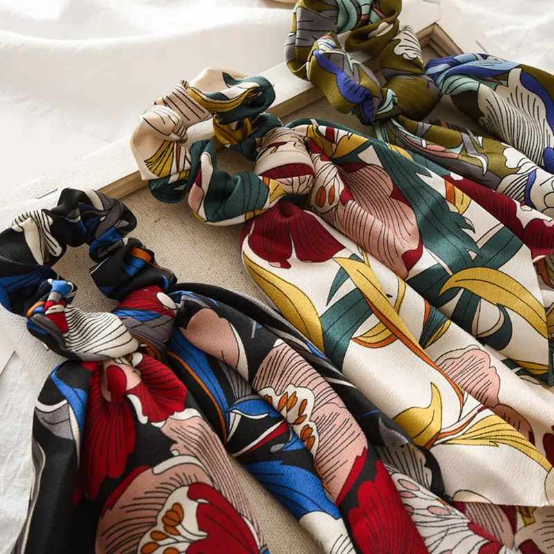 

Vintage Flower Print Scrunchie Leopard Snake Print Bow Streamers Women Hair Scarf Bohemian Elastic Hairband Bow Hair Ropes Hot