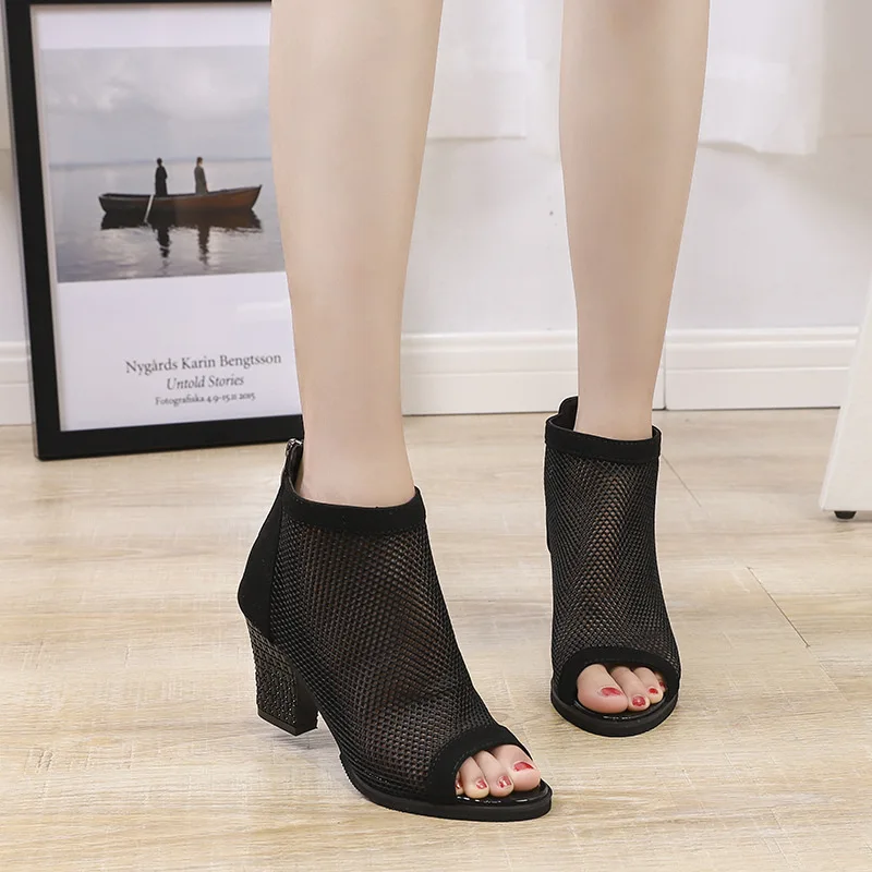 

Sandals Women's 2019 Summer New Style Europe And America Fish Mouth-Style Hollow out Mesh Zipper Large Size Chunky High Heel San