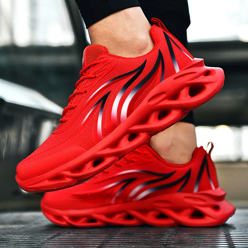 Outdoor Sport Blade Shoes Men Lightweight Damping Mens Running Sneakers Flame Printing Blade Bottom Shoes Zapatillas Deportivas