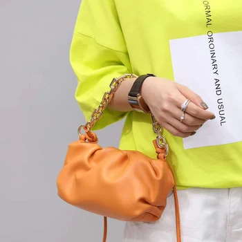 

Cloud Crossbody Bags For Women Summer Gold Chain Shoulder Messenger Bag Female Clutch Purses and Handbags Girls Dumpling