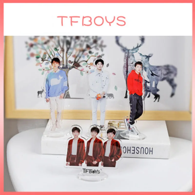 TFBOYS прозрачный милый стенд фигурка модель украшения стола Джексон Рой переноски LXX218