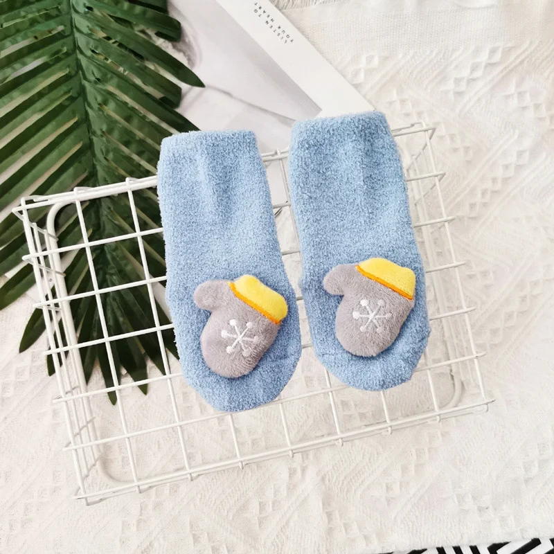 Детские носки с резиновой подошвой для мальчиков, рождественские милые теплые носки с рисунками из мультфильмов для младенцев Одежда для девочек зимняя обувь для новорожденных - Цвет: 10